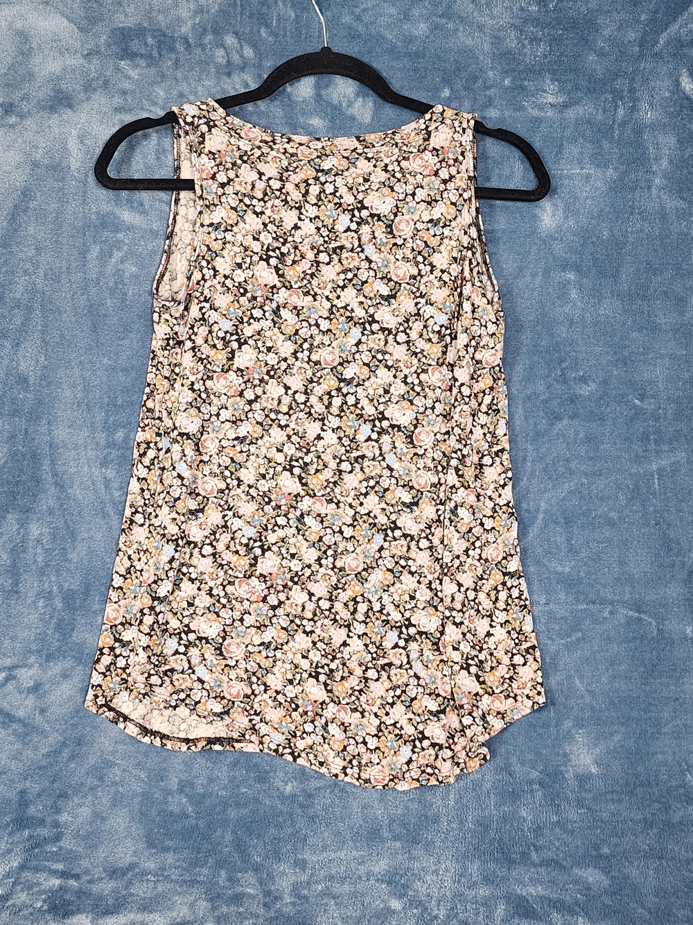 Floral V-Neck Sleeveless Camisole in Black with Pink & Cream Blooms - Picture 2 of 7